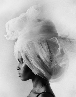 Hiindarella / Mode / Beauty  Fotografie von Fotograf Måsse Hjeltman ★3 | STRKNG