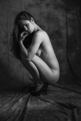Vicky / Nude  Fotografie von Fotograf Phil Raynaud ★6 | STRKNG