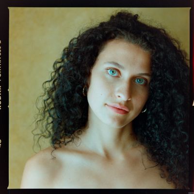 Tara portra 800 / Portrait  Fotografie von Fotograf Andrea Calamai | STRKNG