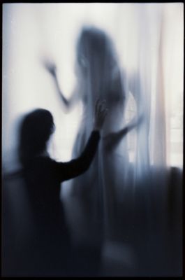 Overcoming transparency / Konzeptionell  Fotografie von Fotograf Pablo Fanque’s Fair ★7 | STRKNG