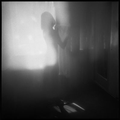 The room&#039;s intimacy obscured by the morning light II / Fine Art  Fotografie von Fotograf Pablo Fanque’s Fair ★6 | STRKNG