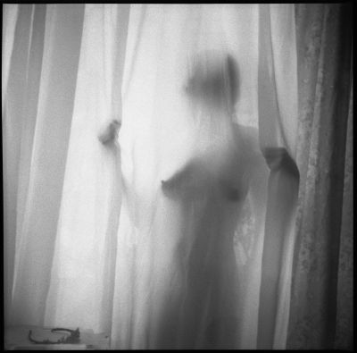 Curtains / Fine Art  Fotografie von Fotograf Pablo Fanque’s Fair ★6 | STRKNG