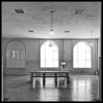 Torture room / Schwarz-weiss  Fotografie von Fotograf Alexi Wiedemann | STRKNG