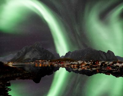 One night in Reine III / Nacht  Fotografie von Fotograf Voodoo.Photography ★1 | STRKNG