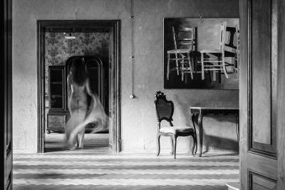 The art of a chair… / Nude  Fotografie von Model Musa Erato ★6 | STRKNG