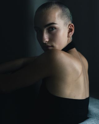 Camille / Portrait  photography by Photographer DBXPIX ★5 | STRKNG