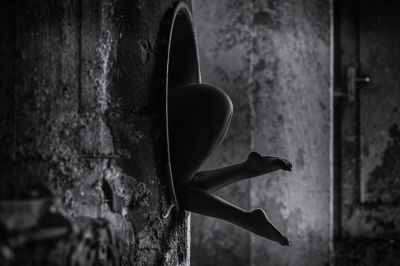 look into the tube / Fine Art  Fotografie von Fotograf Jürgen Bussmann Photography ★3 | STRKNG