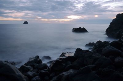 Sonnenaufgang Liparische Inseln / Landscapes  photography by Photographer Jonathan Trautmann ★1 | STRKNG