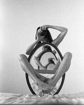 Self-reflections / Fine Art  Fotografie von Fotografin Riel Life ★8 | STRKNG