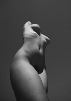 Noa Statue / Fine Art  Fotografie von Fotograf Ellard ★12 | STRKNG