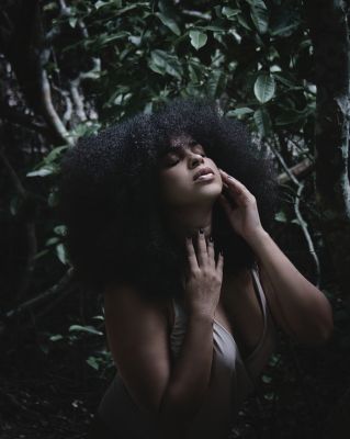 Black n green / Portrait  photography by Photographer Rafael Duarte | STRKNG