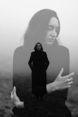 Portrait  Fotografie von Fotograf Camil Seisanu ★2 | STRKNG