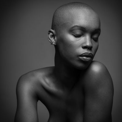 Palesa portrait / Portrait  Fotografie von Fotograf Konstantin Weiss ★3 | STRKNG