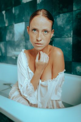 Portrait  photography by Model Iryna Berdnyk ★16 | STRKNG