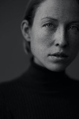 Portrait  photography by Model Iryna Berdnyk ★16 | STRKNG