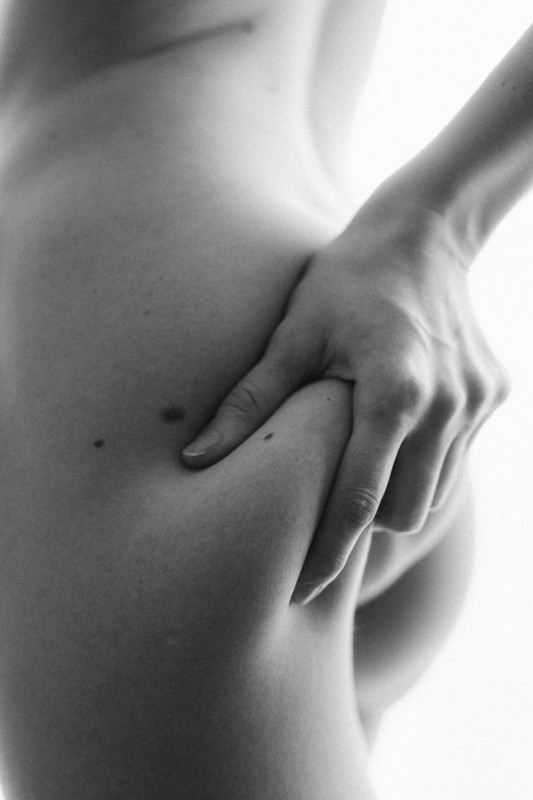 Grip (Self-Portrait) - &copy; kupferhaut | Nude