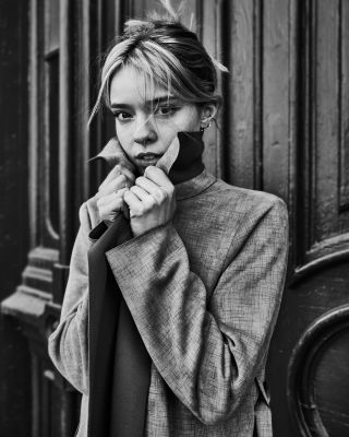 Abi / Black and White  photography by Photographer Shizuo ★2 | STRKNG