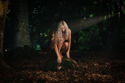 Skogsrå / Nude  Fotografie von Fotograf Lars Bergström | STRKNG