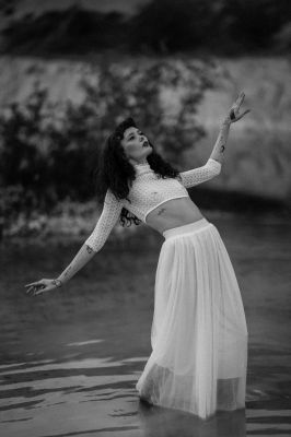 water-dancer / Mood  photography by Model _la.lexi ★1 | STRKNG