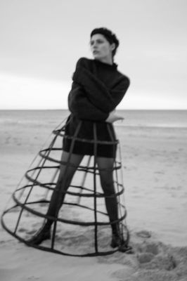 Sarah / Black and White  photography by Photographer Kai Klostermann ★1 | STRKNG