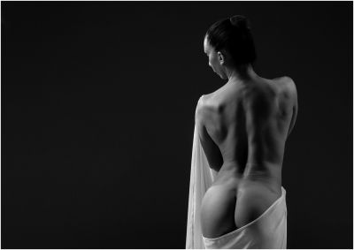 Rückenansicht / Nude  photography by Photographer JGS | STRKNG