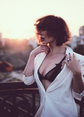 Portrait  photography by Model MadameCM | STRKNG