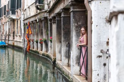 Nicole / Portrait  photography by Photographer blue dragon photography | STRKNG