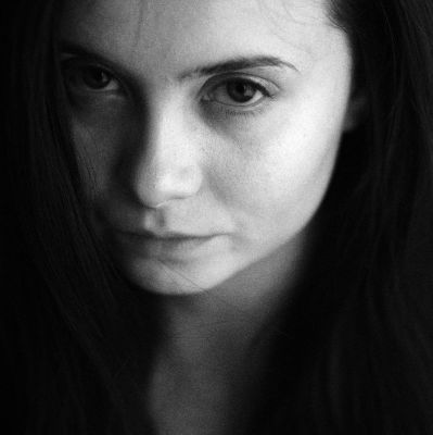 Janna Evstafeva / Portrait  Fotografie von Fotograf Thomas Rumprath ★1 | STRKNG