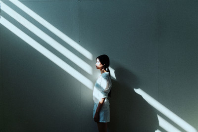 Playing the light - © Gia Hy Nguyen / Portrait
