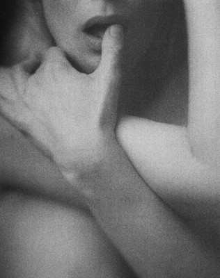 2) »Dorsal« © Model Miss Souls with marc von martial