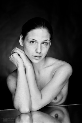 » #3/9 « / Blog-Beitrag von <a href="https://andreaspuhl.strkng.com/de/">Fotograf Andreas Puhl</a> / 26.11.2017 18:06 / Portrait