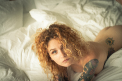 » #9/9 « / 1/15s / Blog-Beitrag von <a href="https://andreaspuhl.strkng.com/de/">Fotograf Andreas Puhl</a> / 20.01.2020 17:15 / Nude