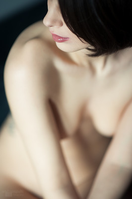 » #2/9 « / cool room / Blog post by <a href="https://andreaspuhl.strkng.com/en/">Photographer Andreas Puhl</a> / 2020-11-30 21:19 / Nude