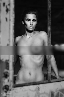 » #9/9 « / best of five / Blog post by <a href="https://andreaspuhl.strkng.com/en/">Photographer Andreas Puhl</a> / 2021-04-26 08:59 / Nude