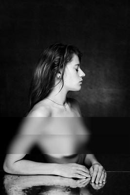 » #1/9 « / lie to me / Blog-Beitrag von <a href="https://andreaspuhl.strkng.com/de/">Fotograf Andreas Puhl</a> / 16.01.2022 07:28 / Nude