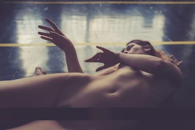 » #6/9 « / back to 78 pt2 / Blog post by <a href="https://andreaspuhl.strkng.com/en/">Photographer Andreas Puhl</a> / 2023-02-12 10:58 / Nude
