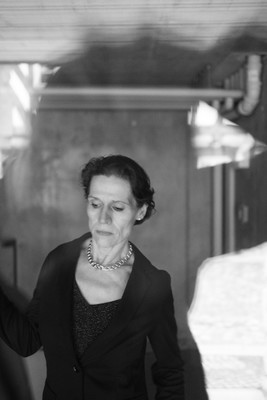 » #3/9 « / A Woman´s story / Blog-Beitrag von <a href="https://strkng.com/de/fotograf/a-g-p/">Fotograf a_g_p</a> / 29.01.2024 10:38 / Portrait