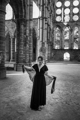 » #6/7 « / Abbaye de Villers-la-Ville / Blog post by <a href="https://strkng.com/en/photographer/carpe+lucem/">Photographer Carpe Lucem</a> / 2020-05-05 14:48 / Schwarz-weiss