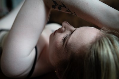 » #4/4 « / CLOSE / Blog-Beitrag von <a href="https://strkng.com/de/fotograf/carpe+lucem/">Fotograf Carpe Lucem</a> / 22.06.2025 15:48 / Portrait