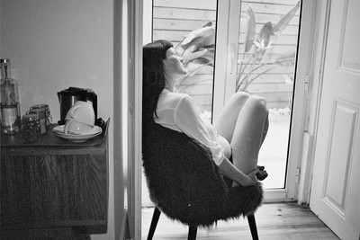 » #3/9 « / Carrying / Blog post by <a href="https://sermon.strkng.com/en/">Photographer André Leischner</a> / 2025-05-14 16:15