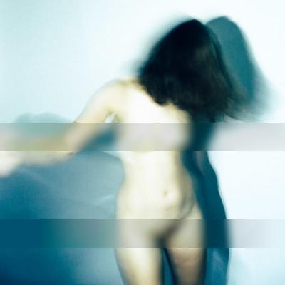 » #2/9 « / At last stand still / Blog-Beitrag von <a href="https://strkng.com/de/fotografin/astrid+susanna+schulz/">Fotografin Astrid Susanna Schulz</a> / 29.03.2019 15:46 / Nude