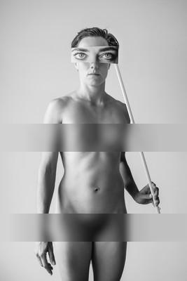 » #3/6 « / Hidden Faces / Blog post by <a href="https://strkng.com/en/photographer/astrid+susanna+schulz/">Photographer Astrid Susanna Schulz</a> / 2019-05-05 19:49 / Nude