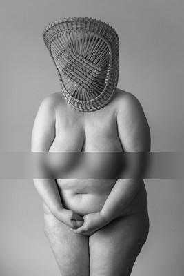 » #6/6 « / Hidden Faces / Blog-Beitrag von <a href="https://strkng.com/de/fotografin/astrid+susanna+schulz/">Fotografin Astrid Susanna Schulz</a> / 05.05.2019 19:49 / Nude