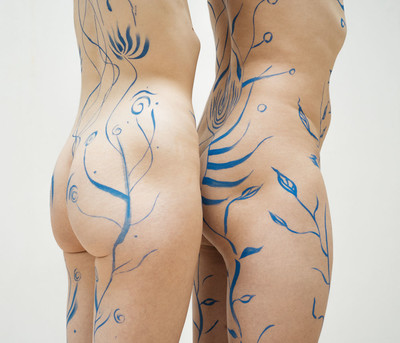 » #1/3 « / Bodypainting / Blog post by <a href="https://strkng.com/en/photographer/astrid+susanna+schulz/">Photographer Astrid Susanna Schulz</a> / 2022-06-03 11:25 / Nude