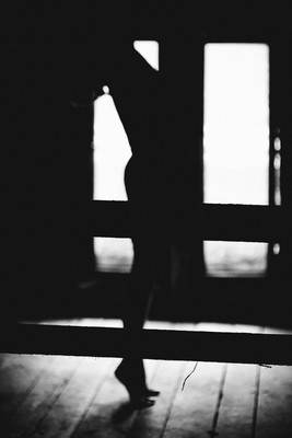 » #2/9 « / nur eine Drehung / Blog post by <a href="https://strkng.com/en/photographer/sinnlicht-fotografie/">Photographer Sinnlicht-Fotografie</a> / 2020-01-14 11:16 / monochrome,monoart,art,availablelight,Schwarz-weiss,scenary,blackandwhite,bw