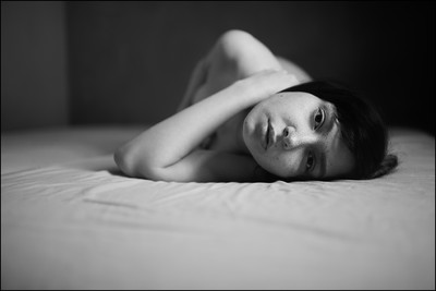 » #5/6 « / Bedtime stories / Blog-Beitrag von <a href="https://kaimueller.strkng.com/de/">Fotograf Kai Mueller</a> / 18.04.2019 14:30 / Nude