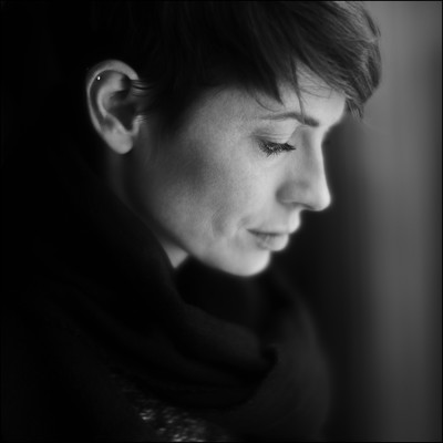 » #1/4 « / Lichter der Stadt / Blog post by <a href="https://kaimueller.strkng.com/en/">Photographer Kai Mueller</a> / 2020-02-09 17:21 / Portrait