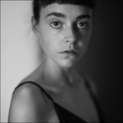» #5/8 « / Kea / Blog post by <a href="https://kaimueller.strkng.com/en/">Photographer Kai Mueller</a> / 2020-08-29 19:28 / Portrait