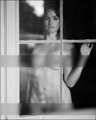 » #3/9 « / Gutshausgeschichten / Blog post by <a href="https://kaimueller.strkng.com/en/">Photographer Kai Mueller</a> / 2022-02-01 19:35 / Nude