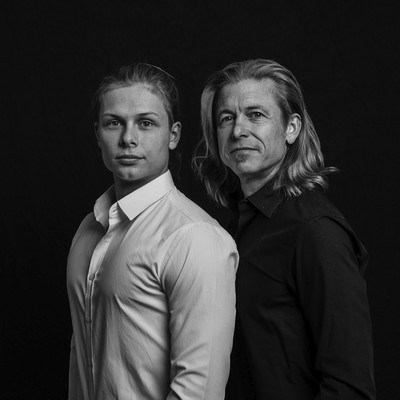 » #4/7 « / Vater und Sohn / Blog-Beitrag von <a href="https://strkng.com/de/fotograf/lichtundnicht/">Fotograf LICHTundNICHT</a> / 10.10.2020 15:51